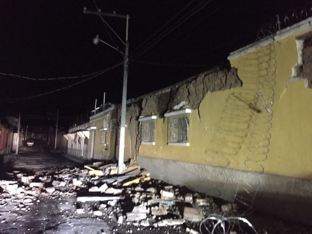 Declaran alerta anaranjada en Guatemala luego de fuerte sismo