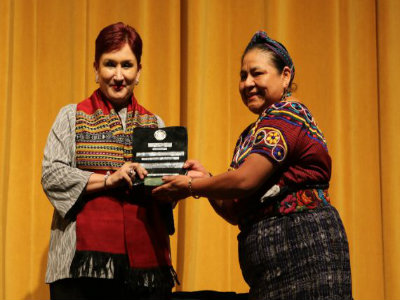 Thelma Aldana y Rigoberta Menchú