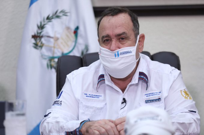 Conferencia de Prensa de Alejandro Giammattei