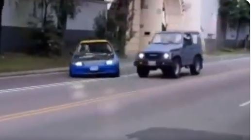 Automóvil a excesiva velocidad